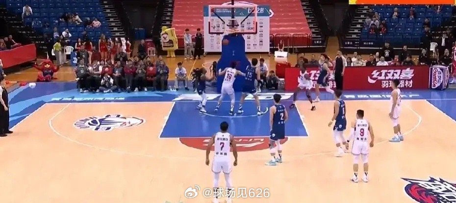 青岛vs龙狮直播视频,一个篮球迷的深夜观战指南 青岛vs龙狮直播视频,一个篮球迷的深夜观战指南